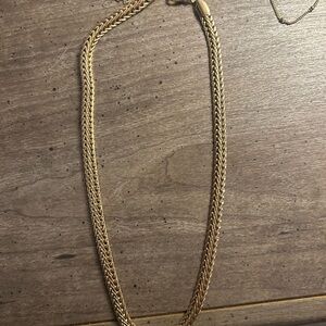 Elegant Gold Chain Necklace